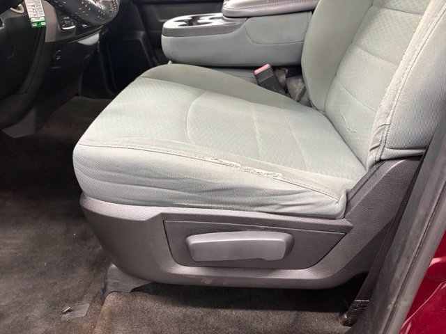 Used 2017 RAM 1500 Express AWD/4WD image 14