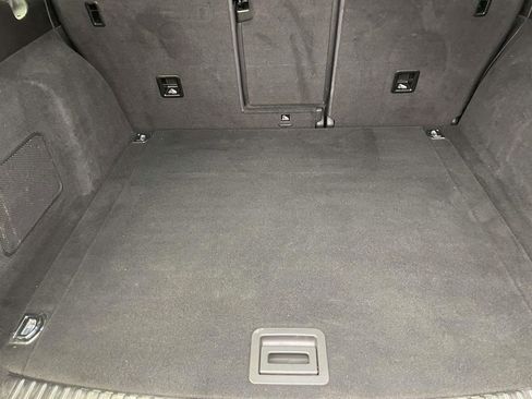 Used 2016 Porsche Cayenne S image 20