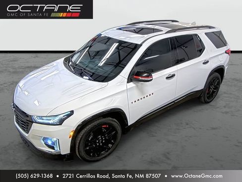 Used 2023 Chevrolet Traverse Premier w/ Redline Edition AWD/4WD image 1