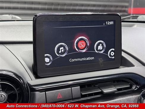 Used 2019 MAZDA MX-5 Miata RF Club RWD image 20