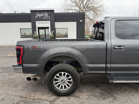 Used 2020 Ford F250 Lariat w/ Lariat Value Package image 4