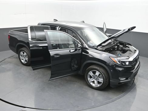 Used 2025 Honda Ridgeline RTL image 39