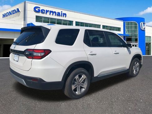 New 2025 Honda Pilot EX-L image 3