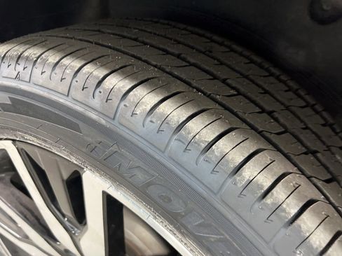 Used 2022 Honda Pilot Touring image 45