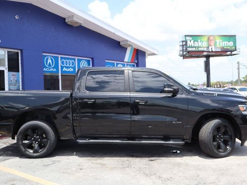 Used 2019 RAM 1500 Big Horn AWD/4WD image 3