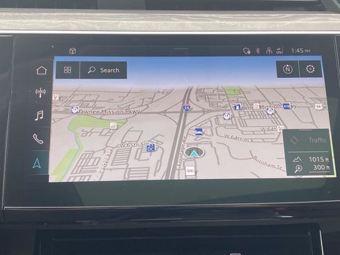 Used 2021 Audi e-tron Premium w/ Convenience Plus Package image 15