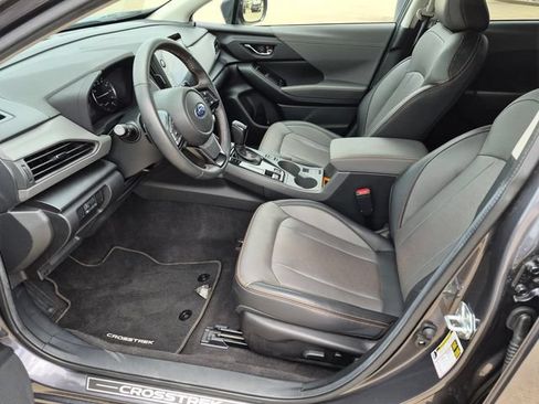 Used 2025 Subaru Crosstrek 2.5i Limited w/ Crosstrek Mirror Package AWD/4WD image 18