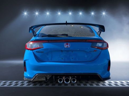 Used 2024 Honda Civic Type R image 3