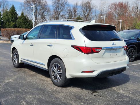 Used 2017 INFINITI QX60 AWD w/ Premium Plus Package image 3