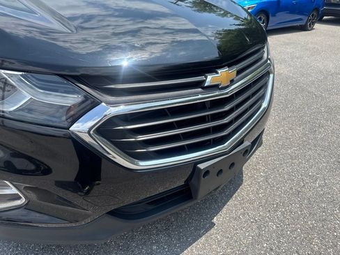 Used 2018 Chevrolet Equinox LT w/ Sun & Infotainment Package AWD/4WD image 8