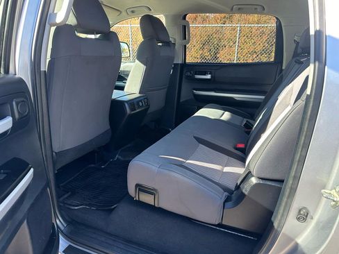 Used 2014 Toyota Tundra SR5 w/ SR5 Upgrade Package image 19