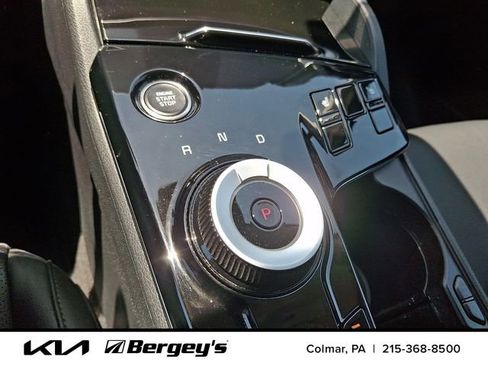 Certified 2025 Kia Sportage EX AWD/4WD image 17