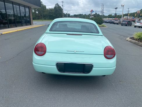 Used 2004 Ford Thunderbird RWD image 5