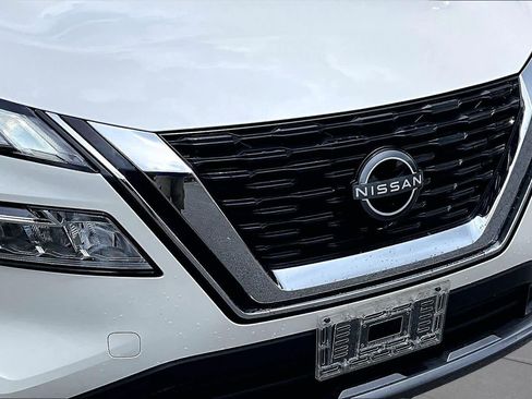 Used 2023 Nissan Rogue SL FWD image 58