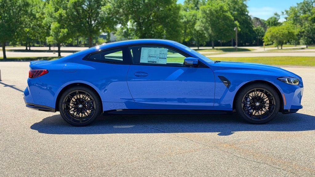 New 2027 BMW M4 Coupe w/ Executive Package RWD image 7