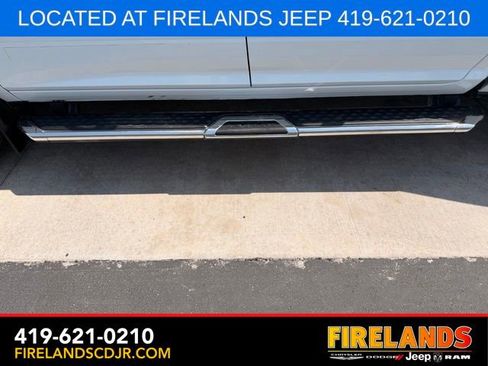 Used 2024 RAM 3500 Big Horn AWD/4WD image 6
