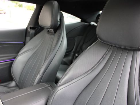 Used 2025 Mercedes-Benz CLE 300 4MATIC Coupe w/ AMG Line image 9