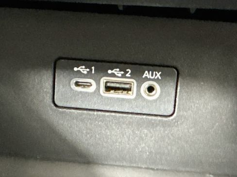 Used 2024 Nissan Altima 2.5 SV FWD image 15