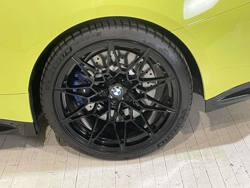 Used 2021 BMW M4 Coupe w/ M Carbon Exterior Package RWD image 14