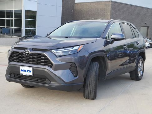 Used 2023 Toyota RAV4 XLE FWD image 2