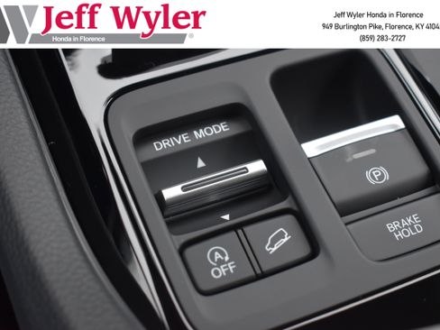 New 2025 Honda Pilot Touring image 26