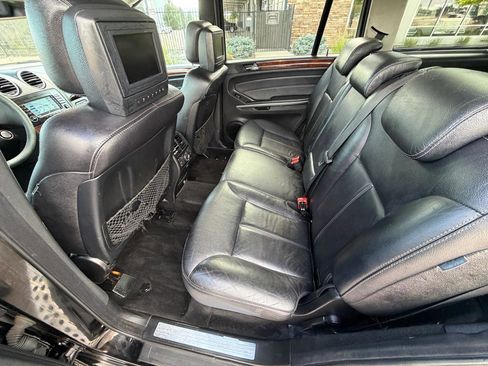 Used 2008 Mercedes-Benz GL 550 4MATIC image 12