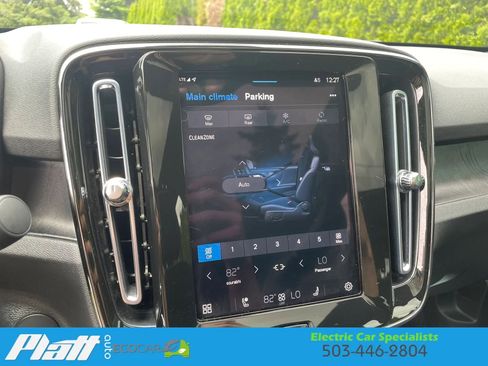 Used 2023 Volvo C40 P8 Recharge Ultimate AWD/4WD image 28