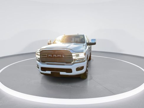 Used 2024 RAM 2500 Laramie image 3