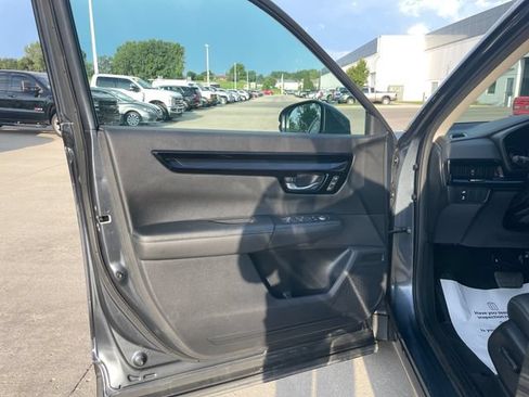 Used 2025 Honda CR-V EX-L image 12