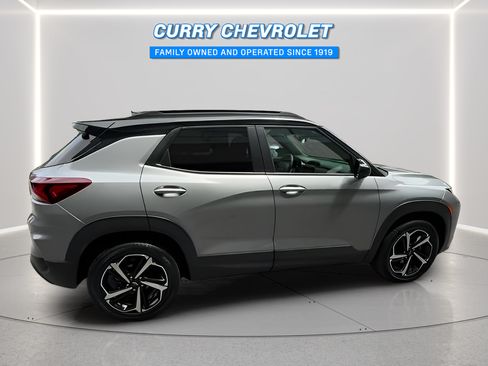 Used 2023 Chevrolet TrailBlazer RS w/ Convenience Package AWD/4WD image 14