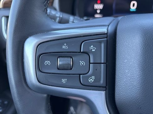Used 2024 Chevrolet Tahoe Premier AWD/4WD image 20