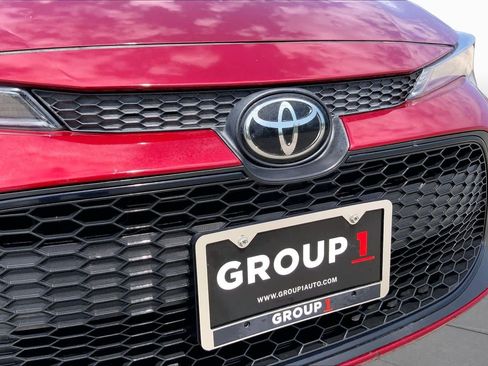Used 2022 Toyota Corolla LE FWD image 29