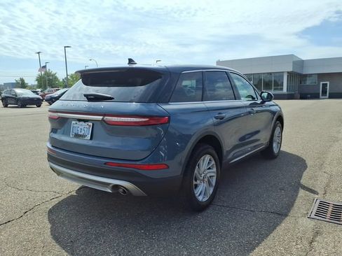 Used 2024 Lincoln Corsair FWD image 7