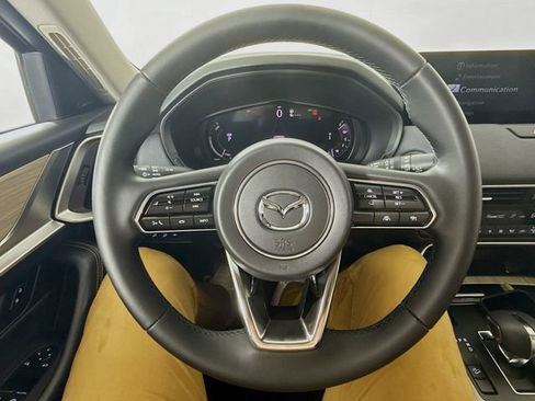 New 2025 MAZDA CX-70 Plug-In Hybrid w/ Premium Pkg image 11