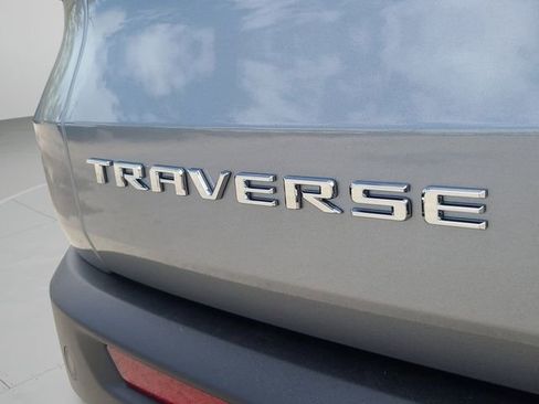 New 2026 Chevrolet Traverse LT image 5