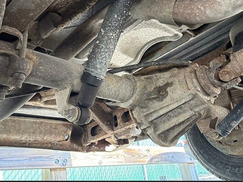 Used 1999 Chevrolet Express 3500 Extended RWD image 18