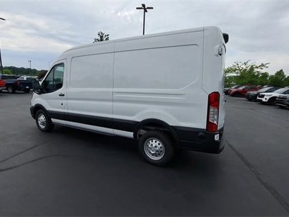 New 2025 Ford Transit 250 148 Medium Roof Extended AWD