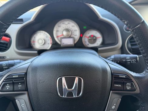 Used 2011 Honda Pilot EX-L image 23