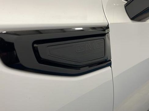 Used 2024 GMC Yukon XL Denali w/ Denali Reserve Package image 46