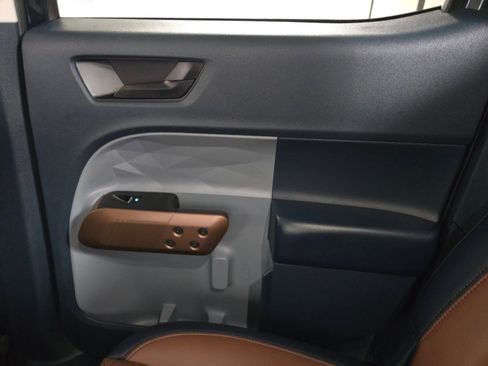 Used 2023 Ford Maverick Lariat w/ Lariat Luxury Package image 21