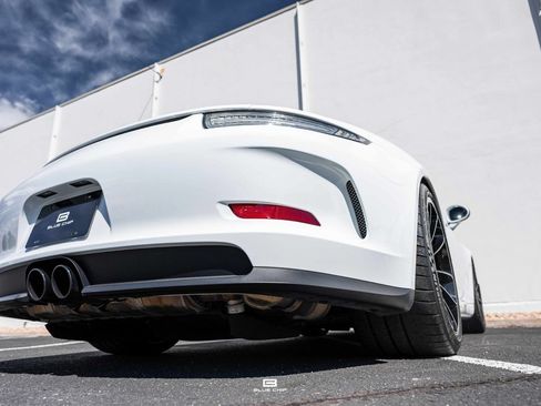 Used 2016 Porsche 911 R RWD image 38