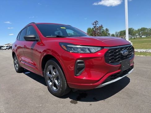 Used 2024 Ford Escape ST-Line AWD/4WD image 1