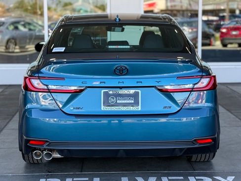 New 2026 Toyota Camry SE image 9