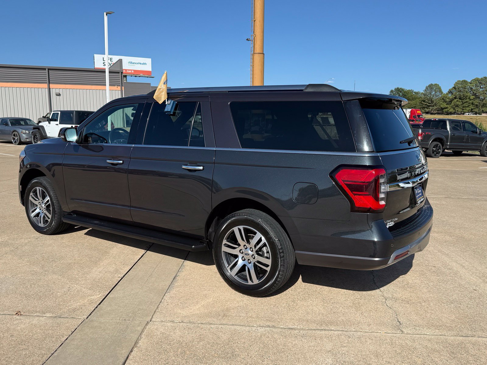 Certified 2024 Ford Expedition Max Limited AWD/4WD image 7