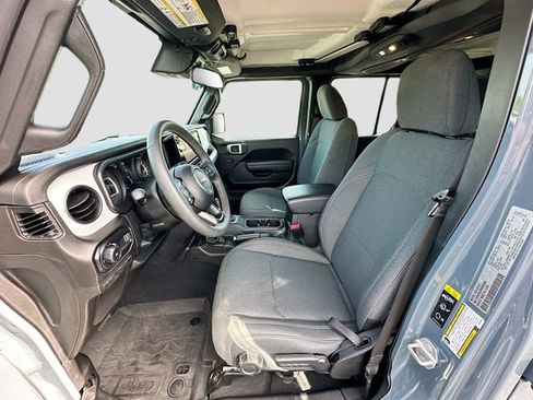 Used 2024 Jeep Wrangler Unlimited Sport AWD/4WD image 21