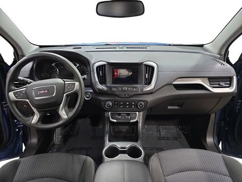 Used 2024 GMC Terrain SLE AWD/4WD image 11