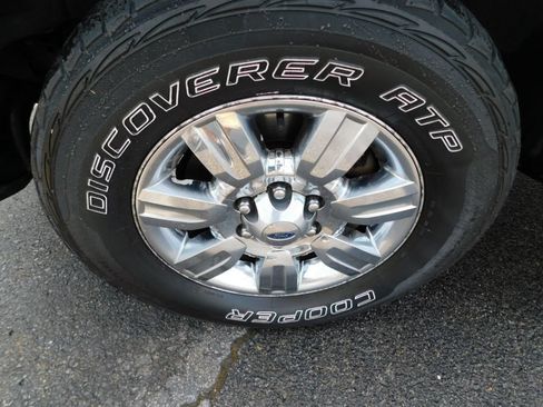 Used 2014 Ford F150 XLT w/ Equipment Group 302A Luxury AWD/4WD image 27