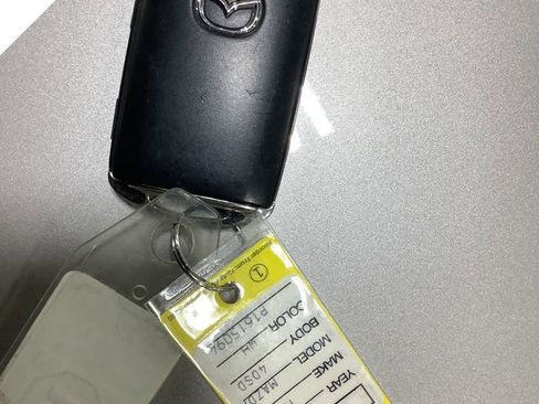 Certified 2023 MAZDA MAZDA3 s image 28