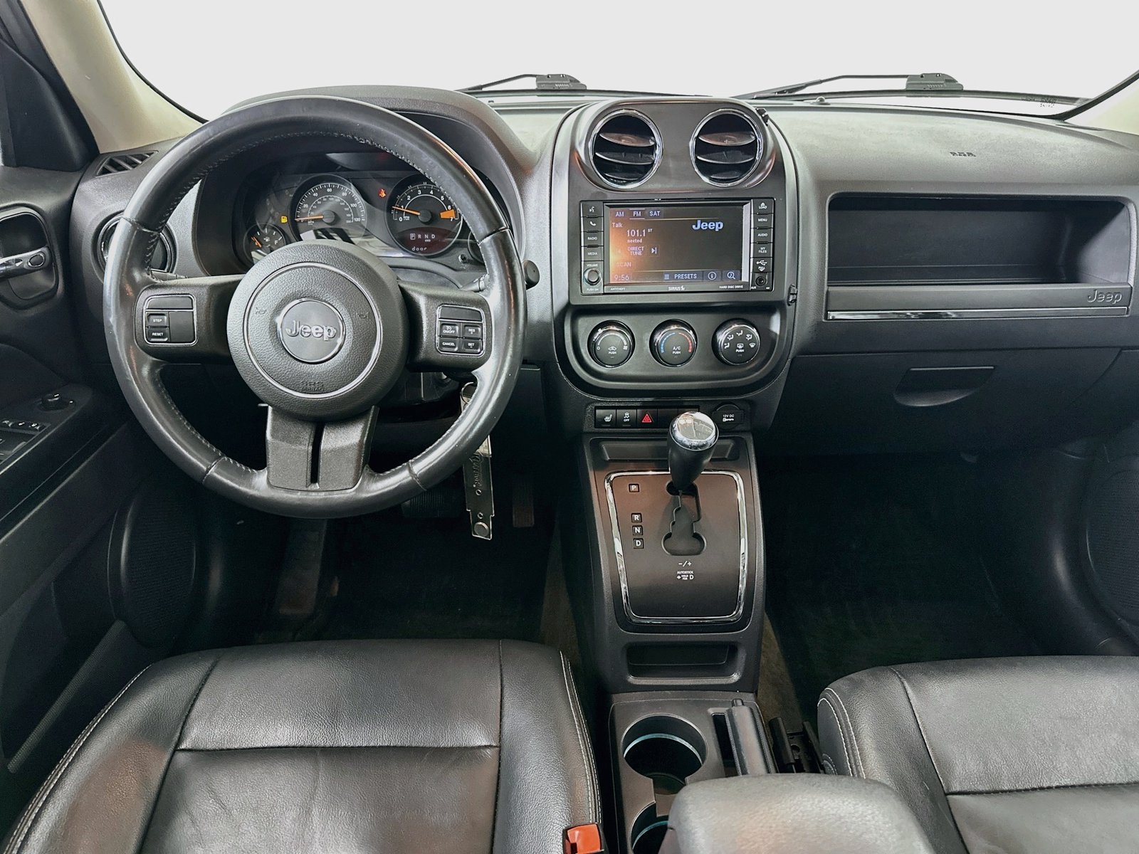 Used 2017 Jeep Patriot High Altitude AWD/4WD image 21