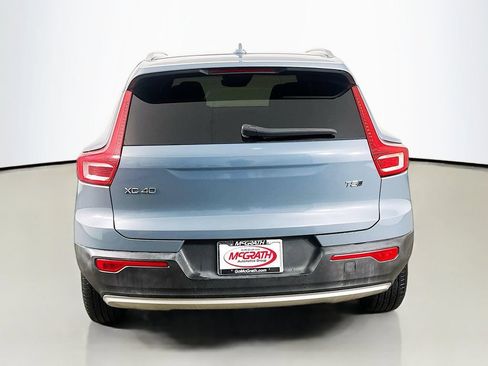 Used 2020 Volvo XC40 T5 Momentum AWD/4WD image 17